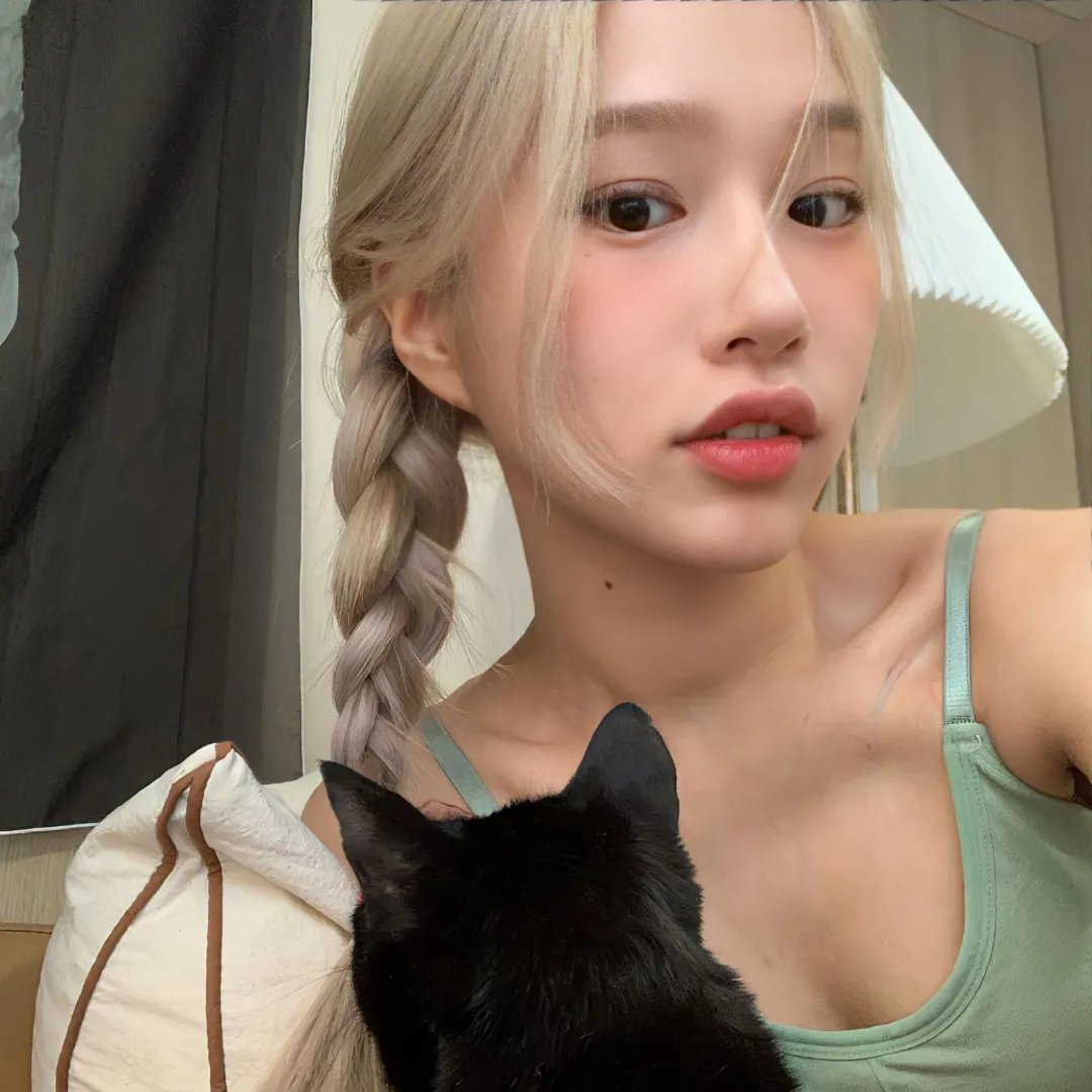 怪诞女孩